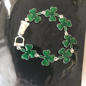 Shamrock Bracelet Green Magnetic Closure St Paddy